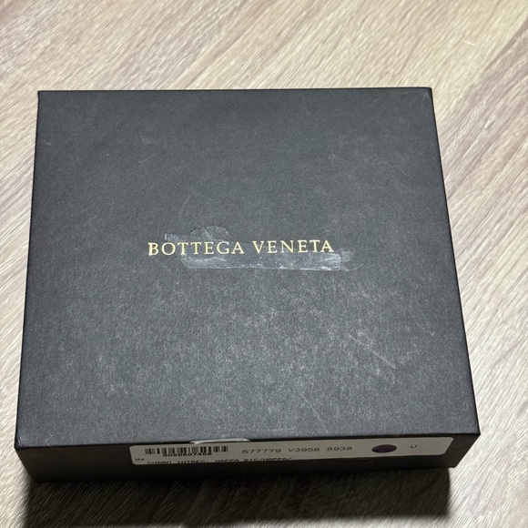 Bottega Veneta Bicolor Intreccio Soft-leather Bag-shaped Charm - Picture 7 of 9
